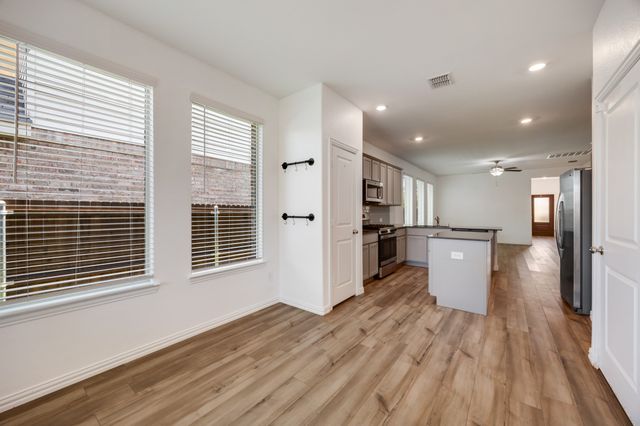 2926 S Griffin Lane, Forney, TX 75126