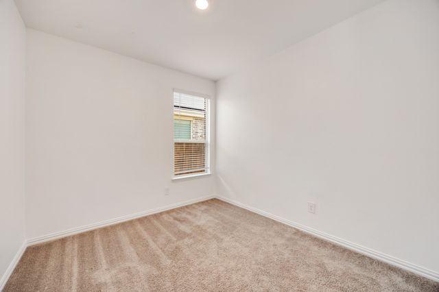 2926 S Griffin Lane, Forney, TX 75126