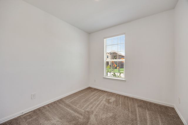 2926 S Griffin Lane, Forney, TX 75126