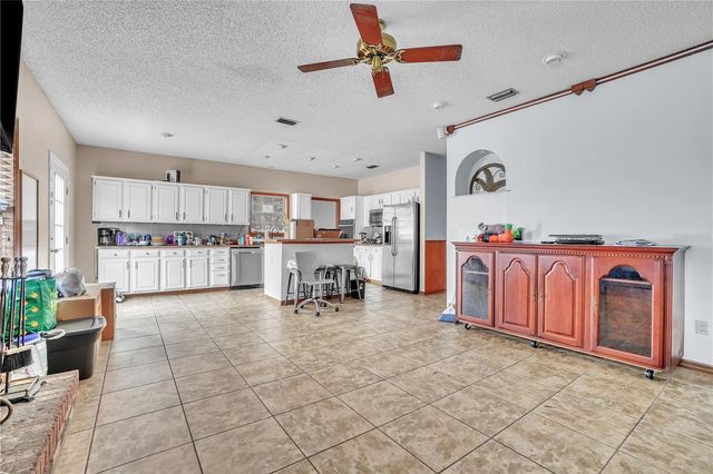 13 BASS LAKE DRIVE, Debary, FL 32713