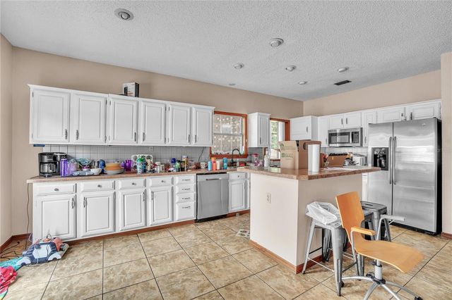 13 BASS LAKE DRIVE, Debary, FL 32713