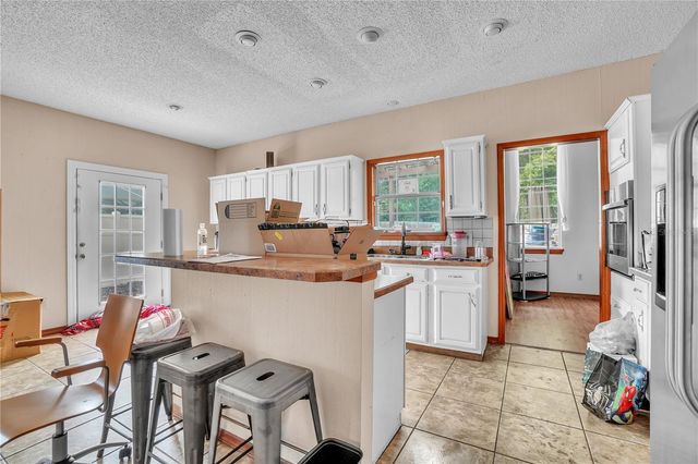 13 BASS LAKE DRIVE, Debary, FL 32713