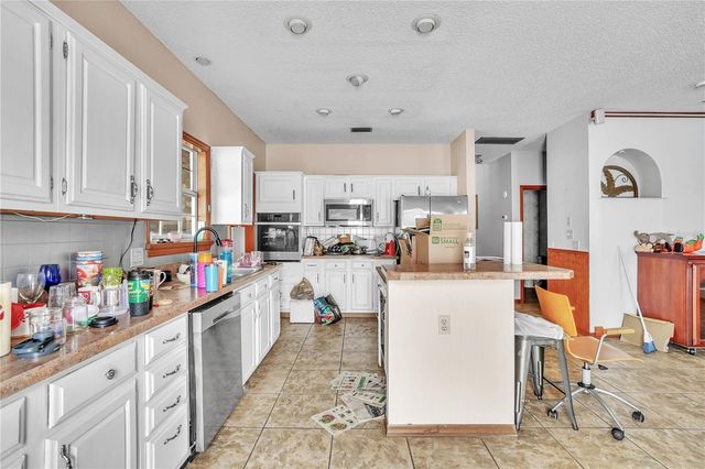 13 BASS LAKE DRIVE, Debary, FL 32713