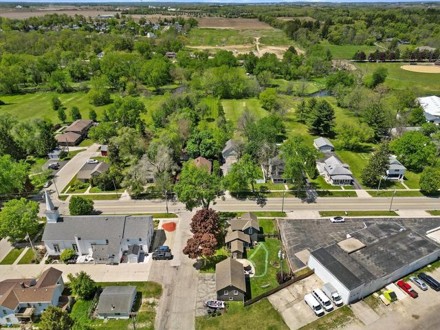 520 Freeman STREET, Genoa City, WI 53128
