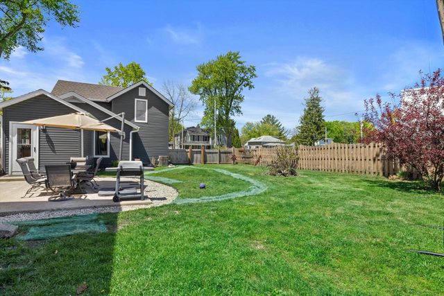 520 Freeman STREET, Genoa City, WI 53128