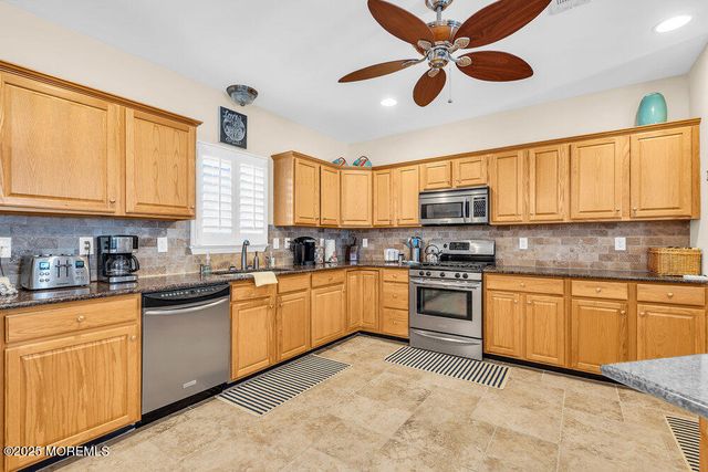 59 Ruth Drive, Manahawkin, NJ 08050