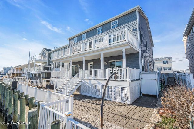 59 Ruth Drive, Manahawkin, NJ 08050