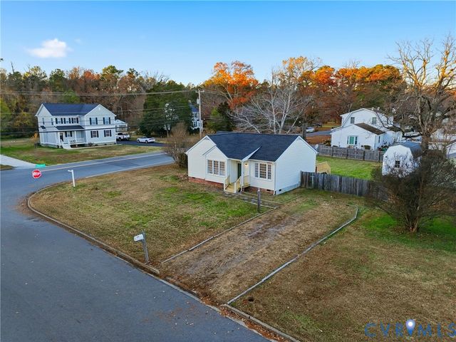 2714 Chariot St, Glen Allen, VA 23060