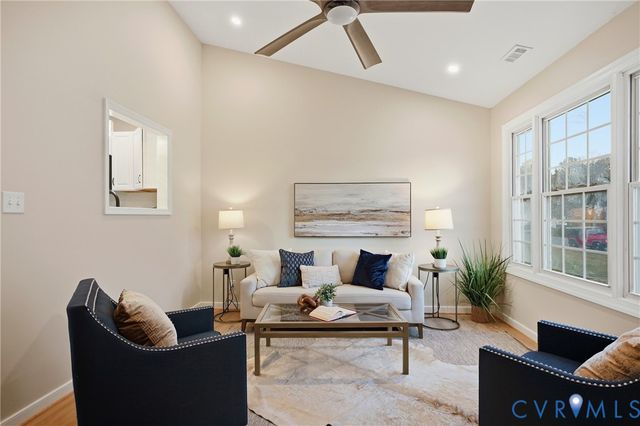 2714 Chariot St, Glen Allen, VA 23060