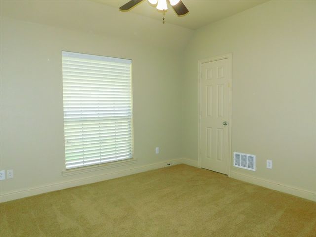 2286 Magic Mantle Drive, Lewisville, TX 75056