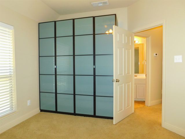 2286 Magic Mantle Drive, Lewisville, TX 75056