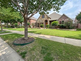 2286 Magic Mantle Drive, Lewisville, TX 75056