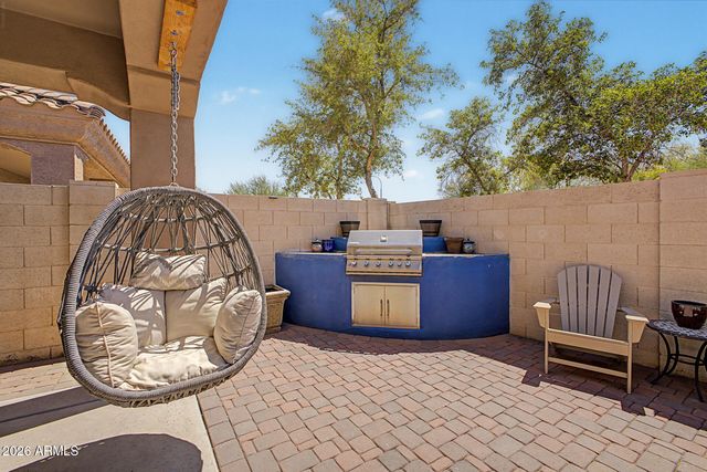 3320 S SUNLAND Drive, Chandler, AZ 85248