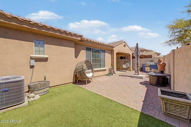 3320 S SUNLAND Drive, Chandler, AZ 85248