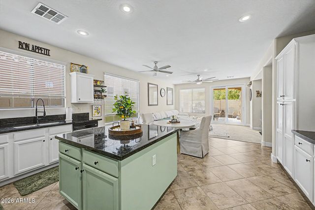 3320 S SUNLAND Drive, Chandler, AZ 85248