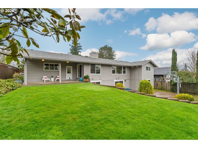 2125 Sw WARWICK Ave, Portland, OR 97225