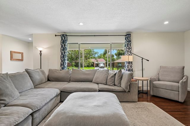 517 Shirley Court, Richardson, TX 75081