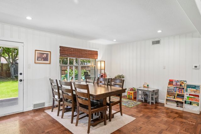 517 Shirley Court, Richardson, TX 75081