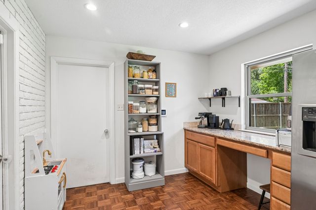 517 Shirley Court, Richardson, TX 75081