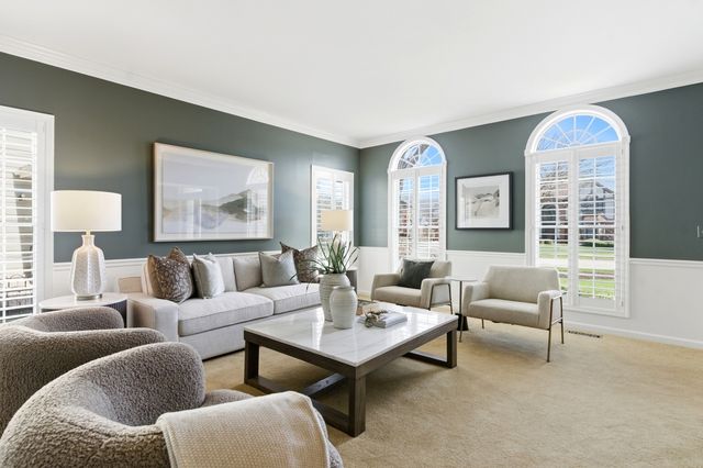 4029 Broadmoor Circle, Naperville, IL 60564