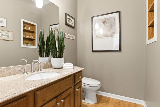 4029 Broadmoor Circle, Naperville, IL 60564