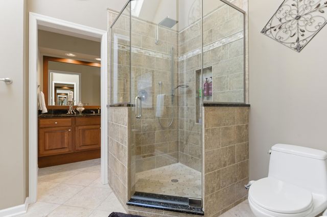 4029 Broadmoor Circle, Naperville, IL 60564