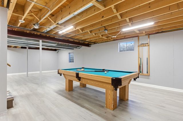 4029 Broadmoor Circle, Naperville, IL 60564