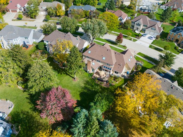 4029 Broadmoor Circle, Naperville, IL 60564