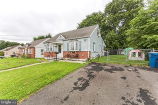 2307 HENLOPEN AVE, Wilmington, DE 19804