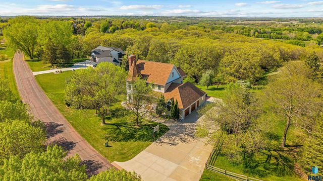 26918 Baker Park Pl Place, Sioux Falls, SD 57108