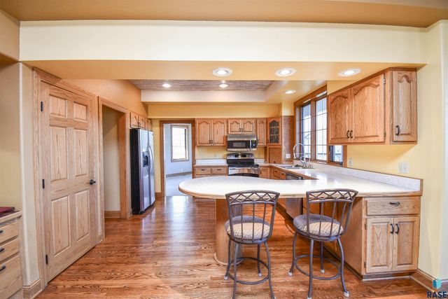 26918 Baker Park Pl Place, Sioux Falls, SD 57108