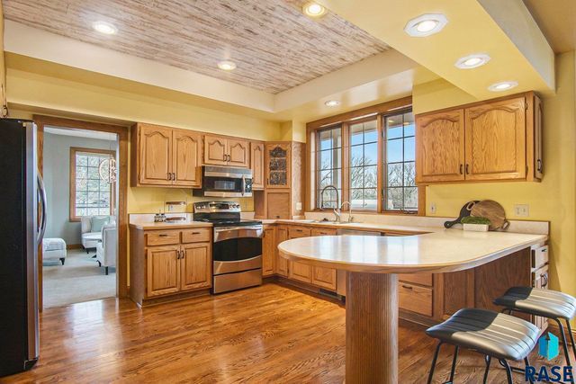 26918 Baker Park Pl Place, Sioux Falls, SD 57108