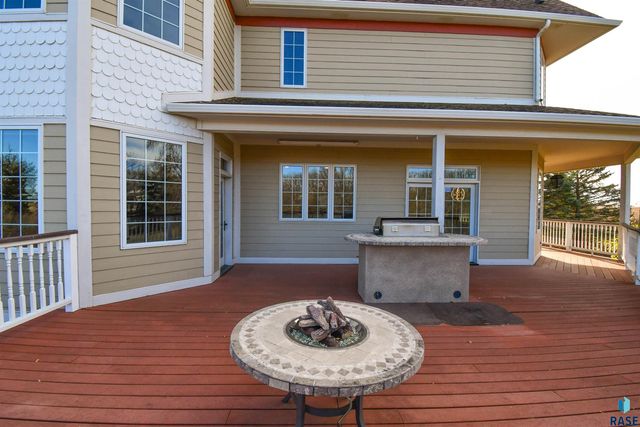 26918 Baker Park Pl Place, Sioux Falls, SD 57108