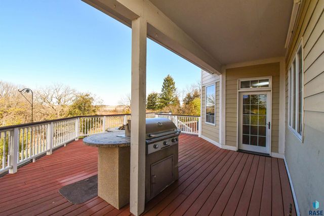 26918 Baker Park Pl Place, Sioux Falls, SD 57108