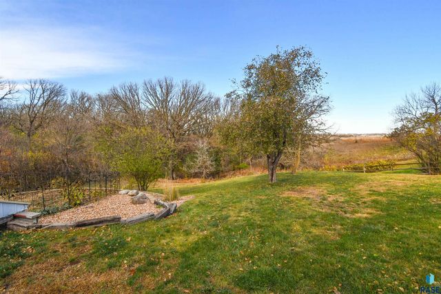 26918 Baker Park Pl Place, Sioux Falls, SD 57108