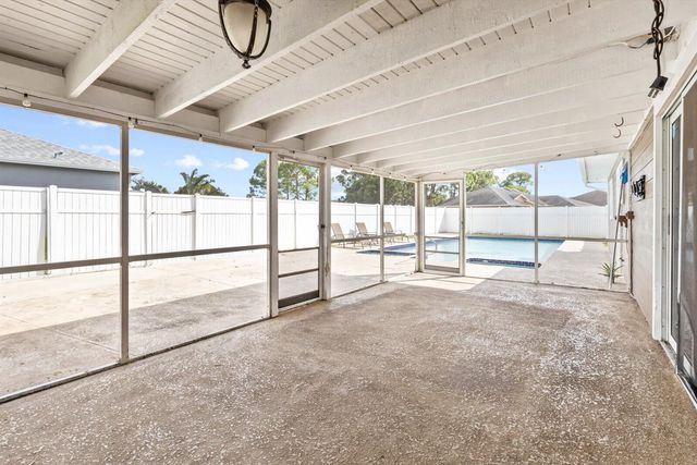 1297 SE Floresta Drive, Port St. Lucie, Port St Lucie, FL 34983