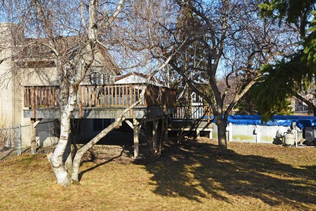 7581 23rd Street N, Oakdale, MN 55128