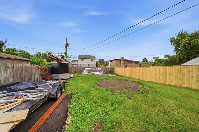 3025 140th Street, Blue Island, IL 60406