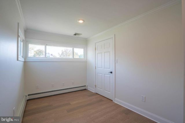 25 COBALT RIDGE DR N, Levittown, PA 19057