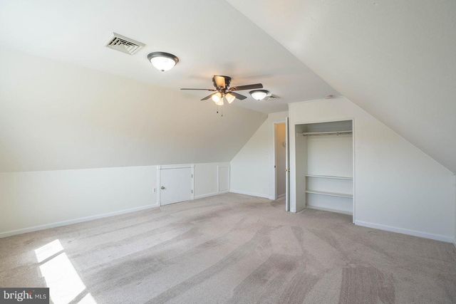 25 COBALT RIDGE DR N, Levittown, PA 19057