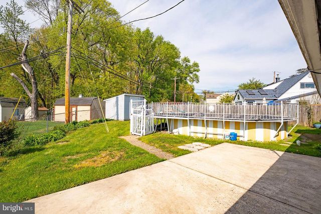 25 COBALT RIDGE DR N, Levittown, PA 19057