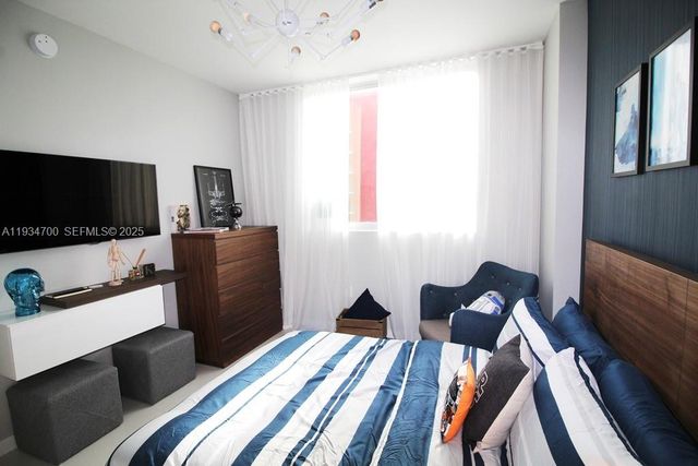 7751 NW 107th Ave 405, Doral, FL 33178