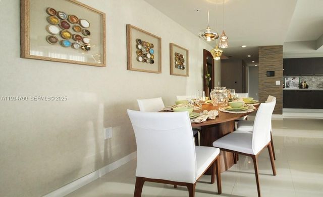 7751 NW 107th Ave 405, Doral, FL 33178