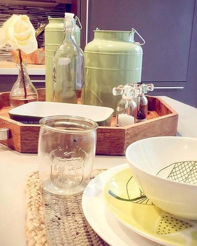 7751 NW 107th Ave 405, Doral, FL 33178