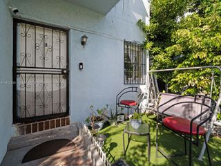 4470 NW 9th St 3, Miami, FL 33126