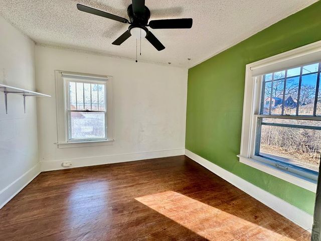 410 W 25th St, Pueblo, CO 81003