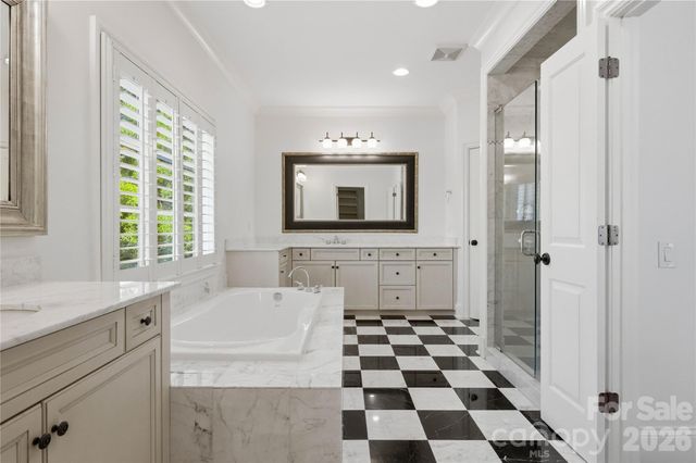 3343 Indian Meadows Lane, Charlotte, NC 28210