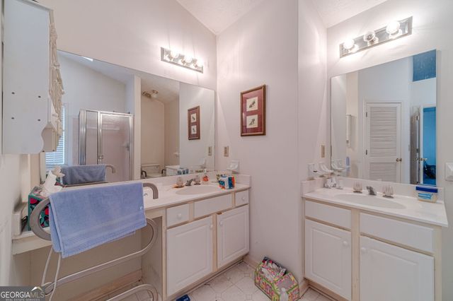 3172 Summit Springs Court, Loganville, GA 30052