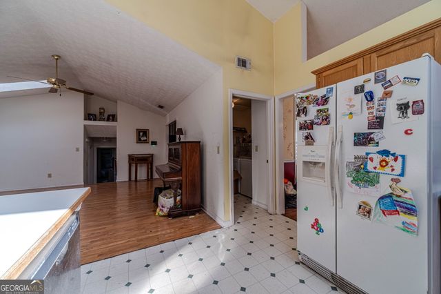 3172 Summit Springs Court, Loganville, GA 30052