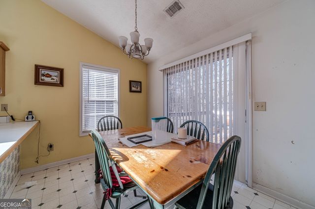 3172 Summit Springs Court, Loganville, GA 30052